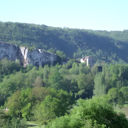 Au Village 'l' Oustalou'