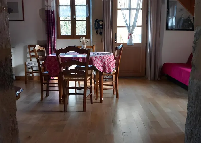 Vakantiehuis Au Village 'l' Oustalou'