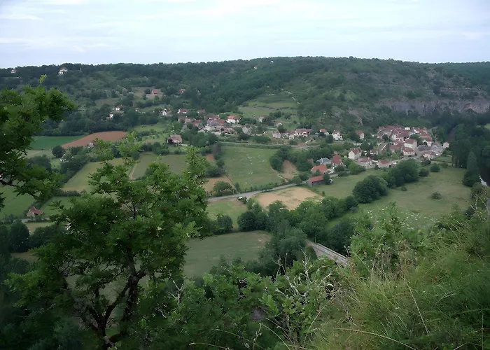 Au Village 'l' Oustalou' Vakantiehuis Corn